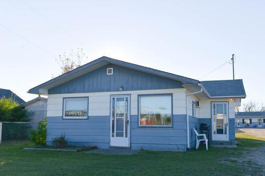 Thunderhill Motel And Suites Swan River Екстериор снимка